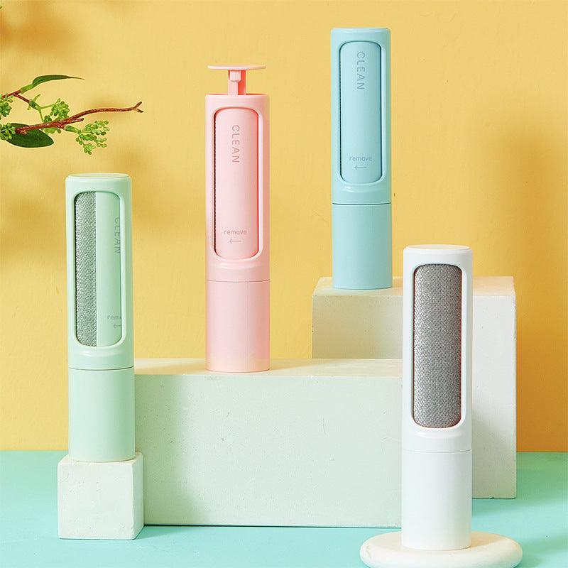 Self-cleaning pet hair remover brush for fur and lint