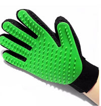 Deshedding Grooming Glove — side angle