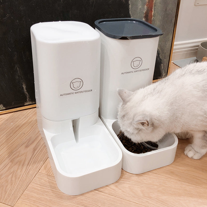Programmable automatic pet feeder for cats and dogs